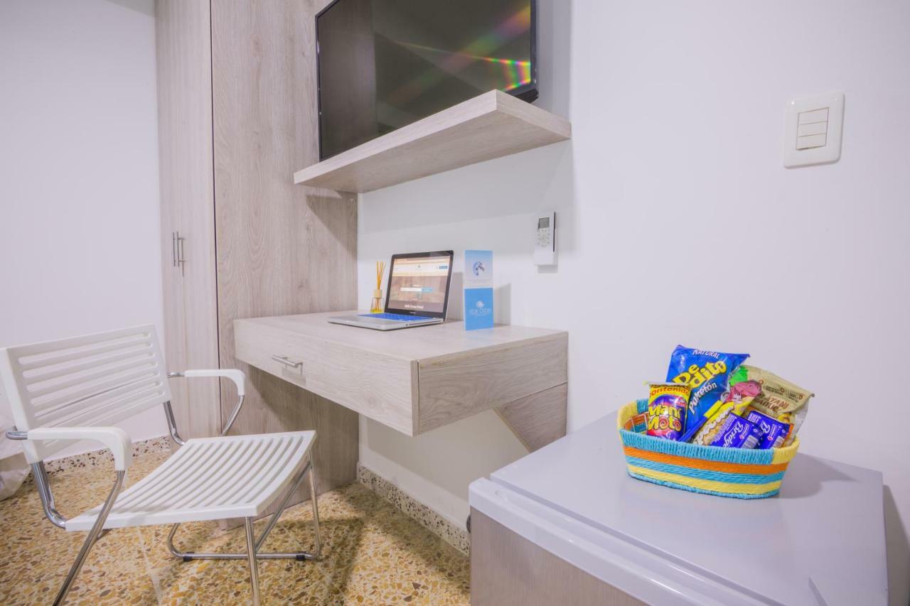 Velik Ocean Hotel Aeropuerto Cartagena Exterior photo